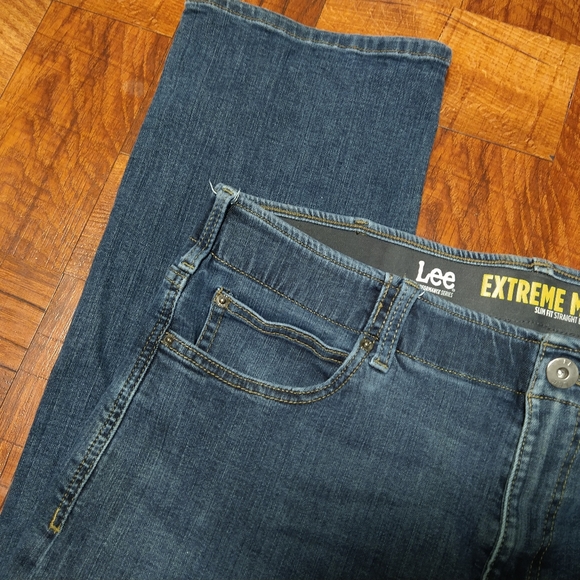 Lee Extreme Motion Slim Fit Straight Leg Men's Blue Jeans Size 38x29 - Picture 2 of 7